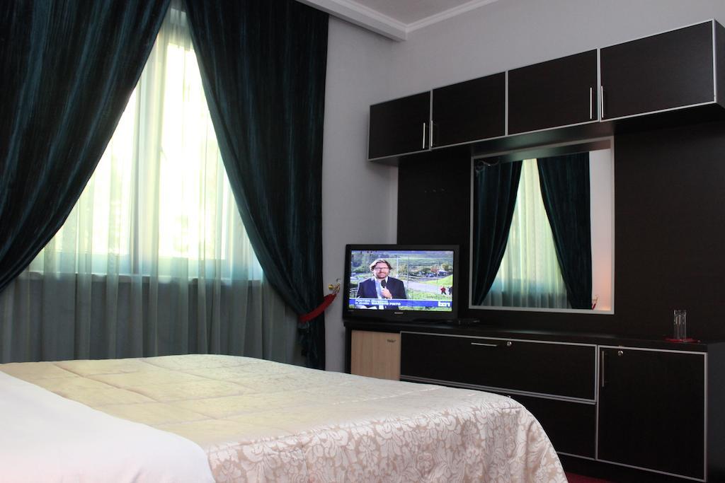 Hotel Eagle تيرانا المظهر الخارجي الصورة