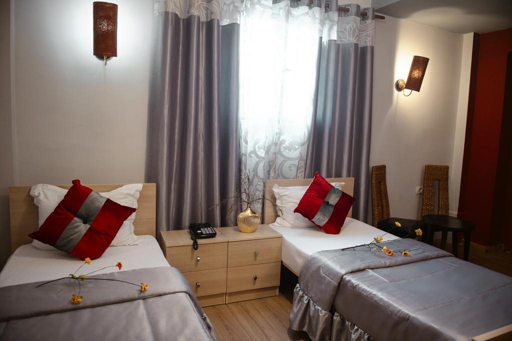 Hotel Eagle تيرانا المظهر الخارجي الصورة