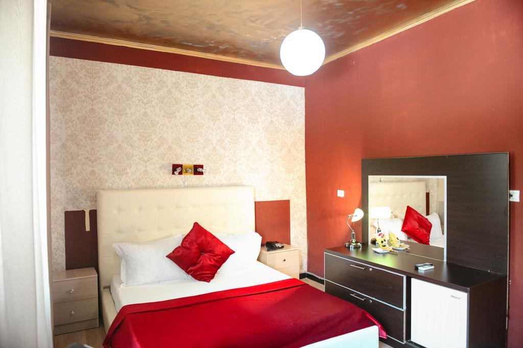 Hotel Eagle تيرانا المظهر الخارجي الصورة