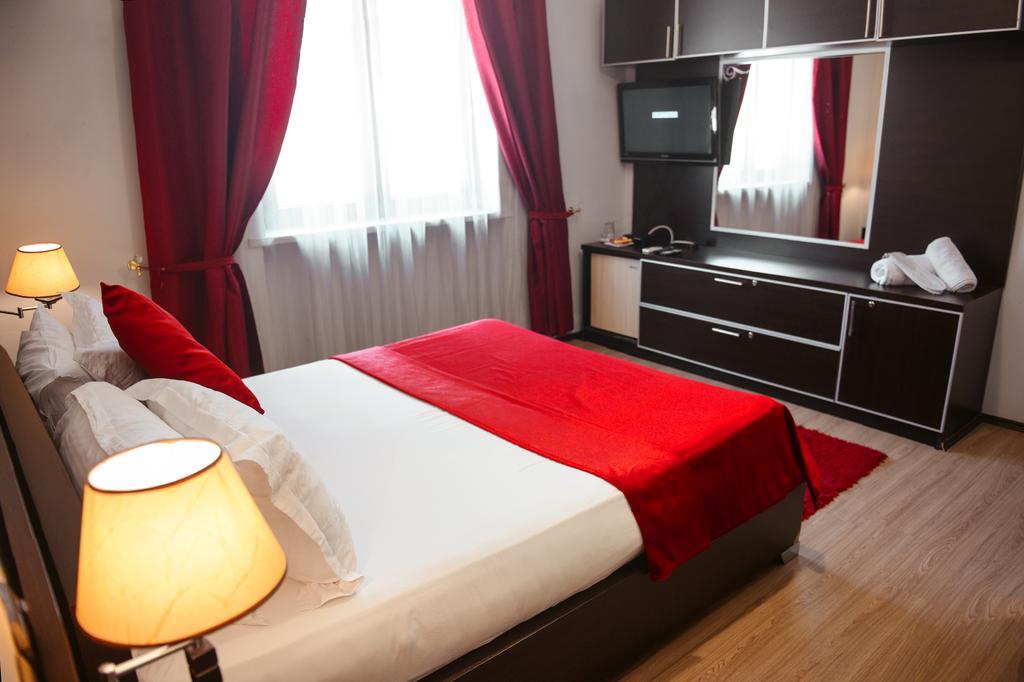 Hotel Eagle تيرانا المظهر الخارجي الصورة