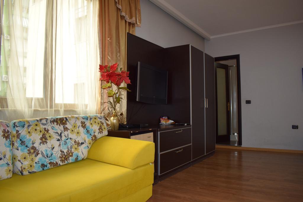 Hotel Eagle تيرانا المظهر الخارجي الصورة
