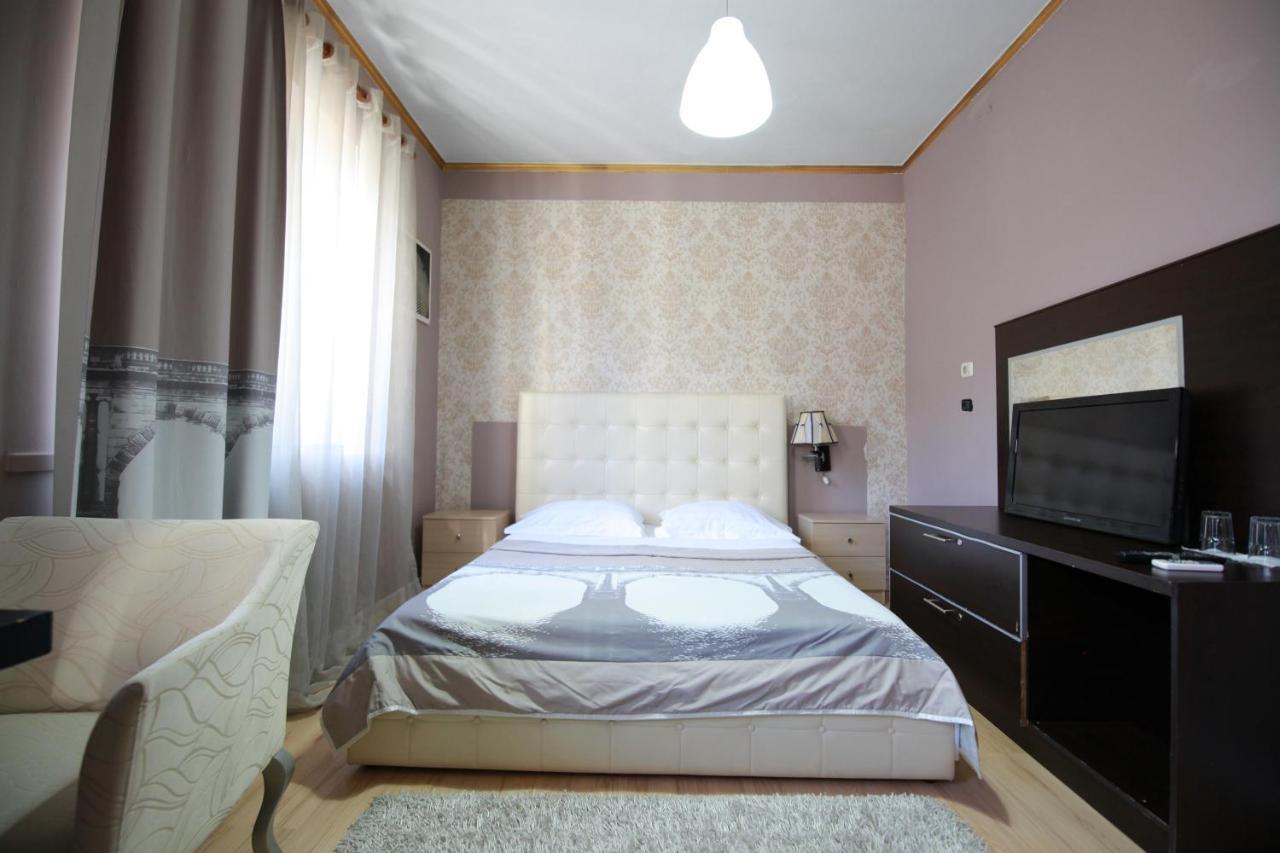 Hotel Eagle تيرانا المظهر الخارجي الصورة